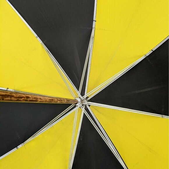 Vintage Black & Yellow Panel Umbrella With Rubber Handle - Picture 7 of 8